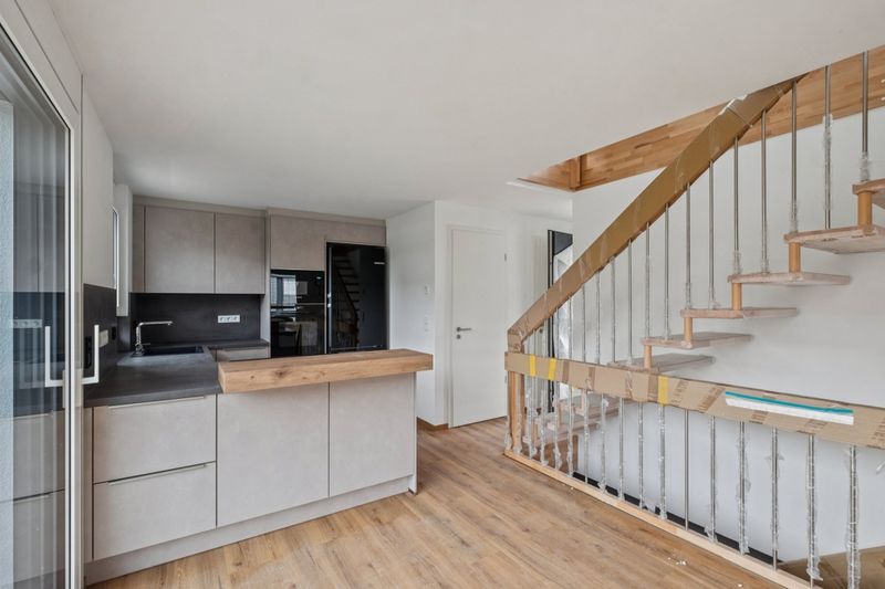 NEUBAU: Große 6-Zimmer-Doppelhaushälfte in Holzgerlingen